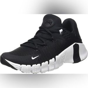Nike Free Metcon 4 Training Athletic Running Shoes Women's size 10.5 Black White